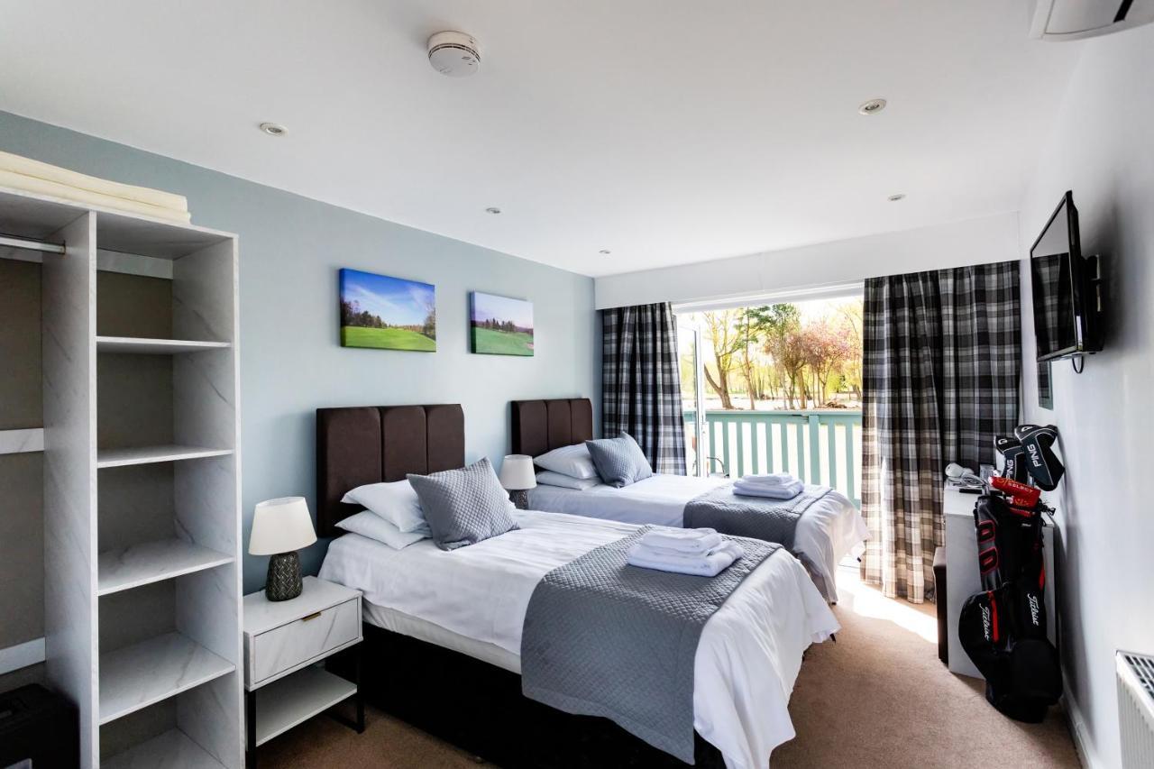 The Vale Golf & Country Club Villa Bishampton Bagian luar foto